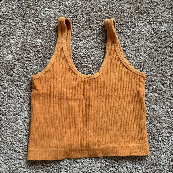 Orange Ribbed Crop Top - Picture 4 of 5